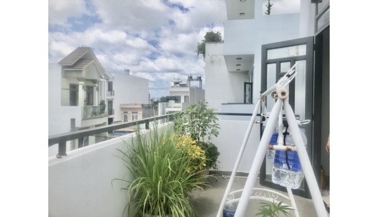 Bán nhà 3 Tầng, 91m2, 3 PN, Thiết kế đẹp, Tăng Nhơn Phú A, Q9, chỉ 6 tỷ 8, lh0915128329